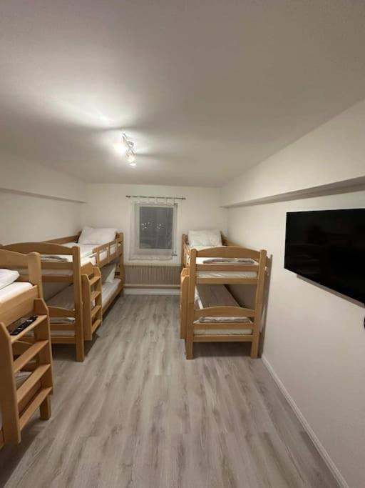 Apartament Direkt Bei U1 Wiedeń Zewnętrze zdjęcie