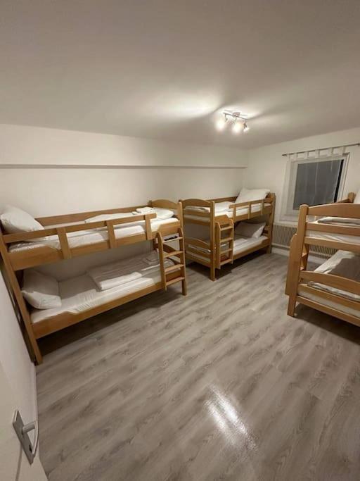 Apartament Direkt Bei U1 Wiedeń Zewnętrze zdjęcie
